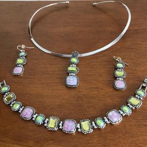 Lia Sophia Necklace, earnings and bracelet.